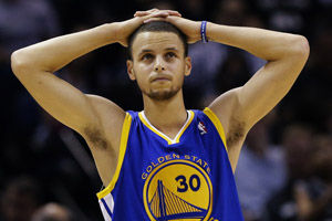 够在绿茵场 够在绿茵场