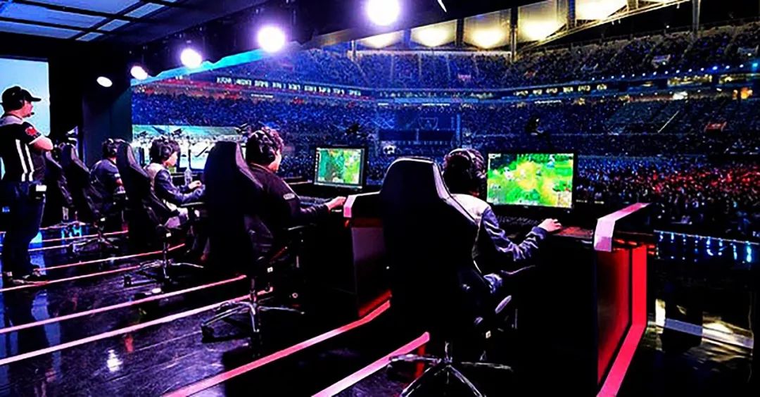 迫使前方跑 迫使前方跑